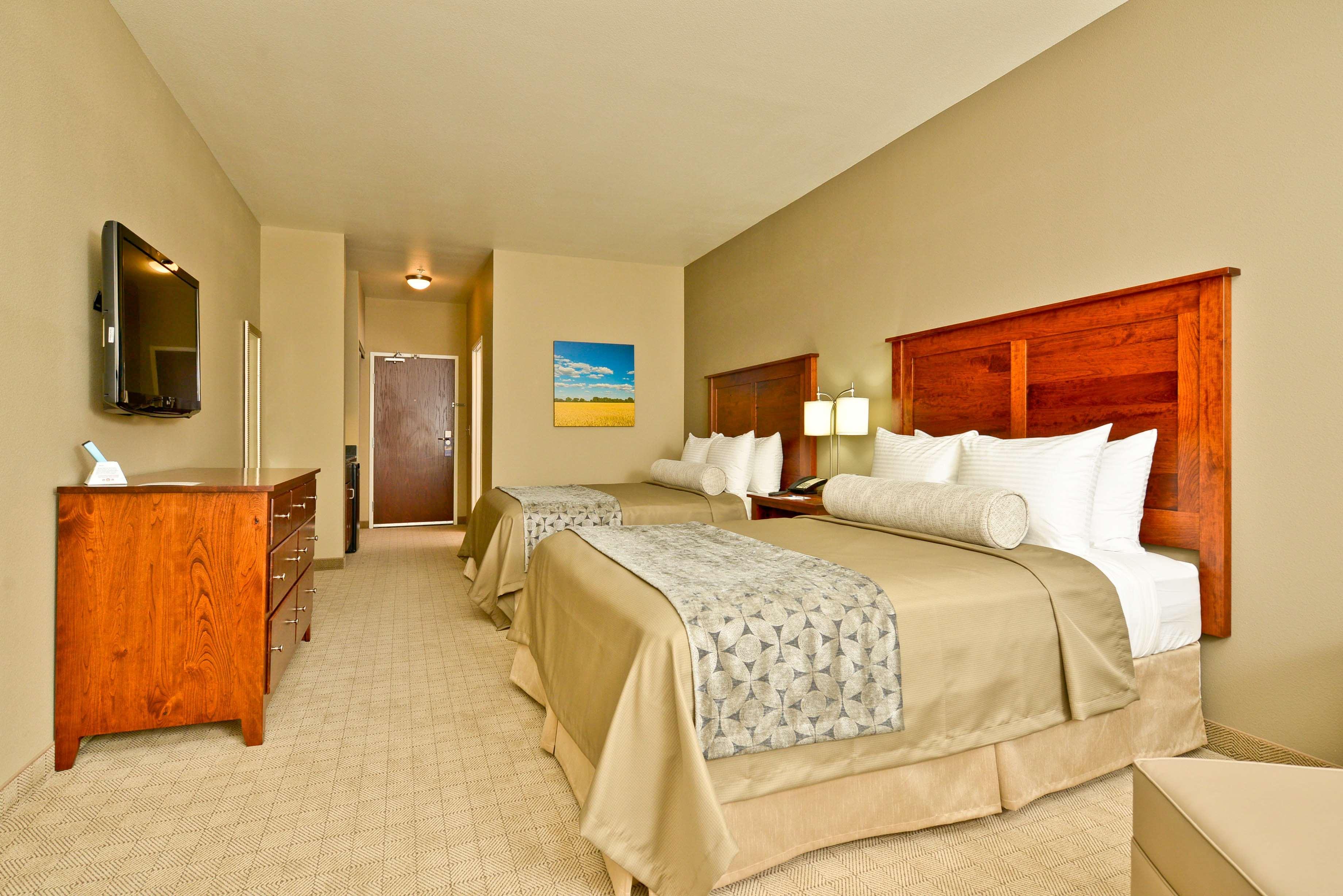 Best Western Plus Green Mill Village Hotel & Suites Arcola Εξωτερικό φωτογραφία